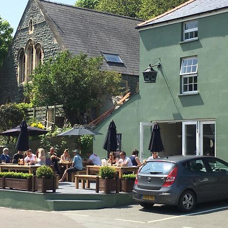 The Cambrian Inn Solva Luaran gambar