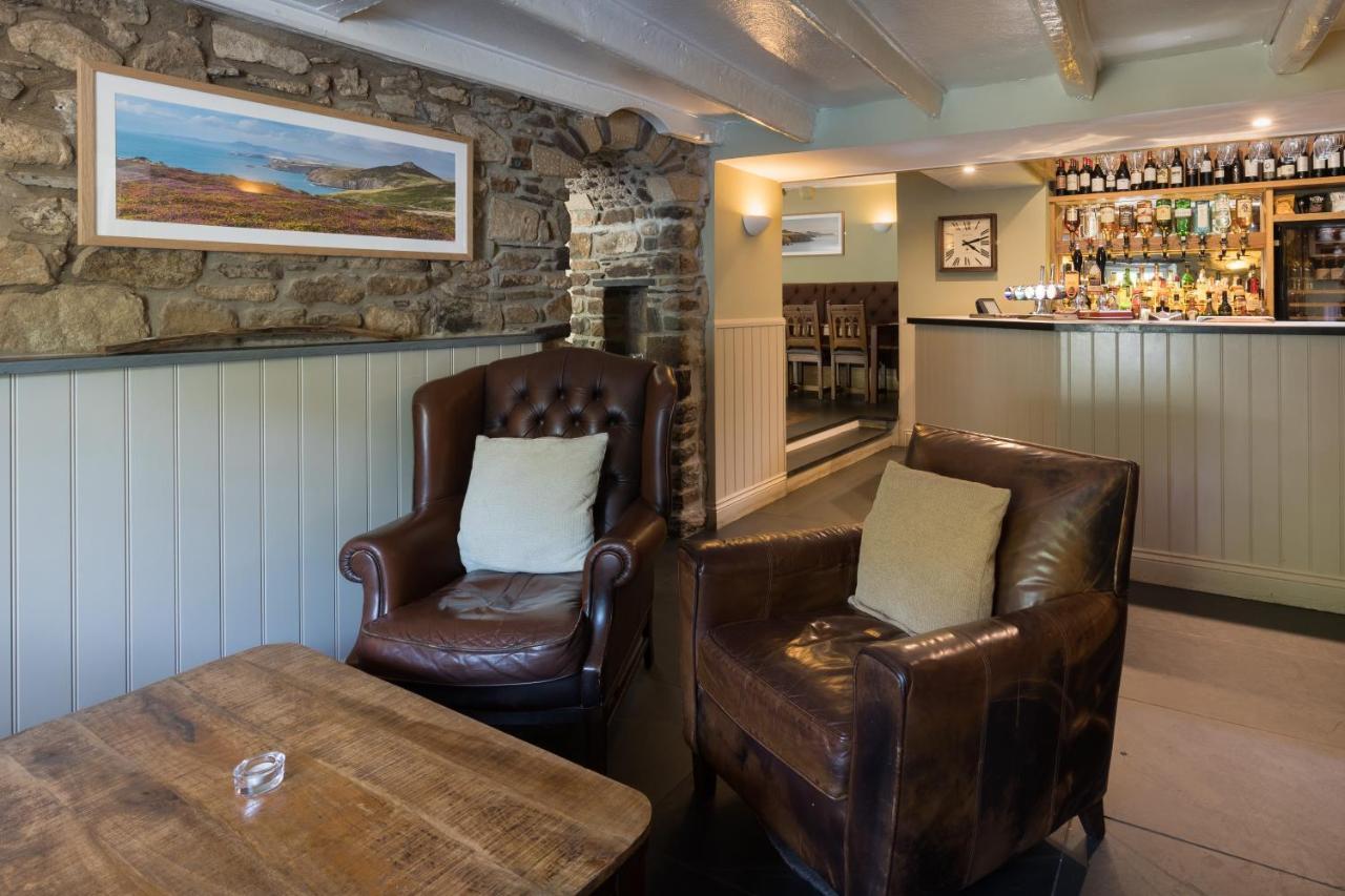 The Cambrian Inn Solva Luaran gambar