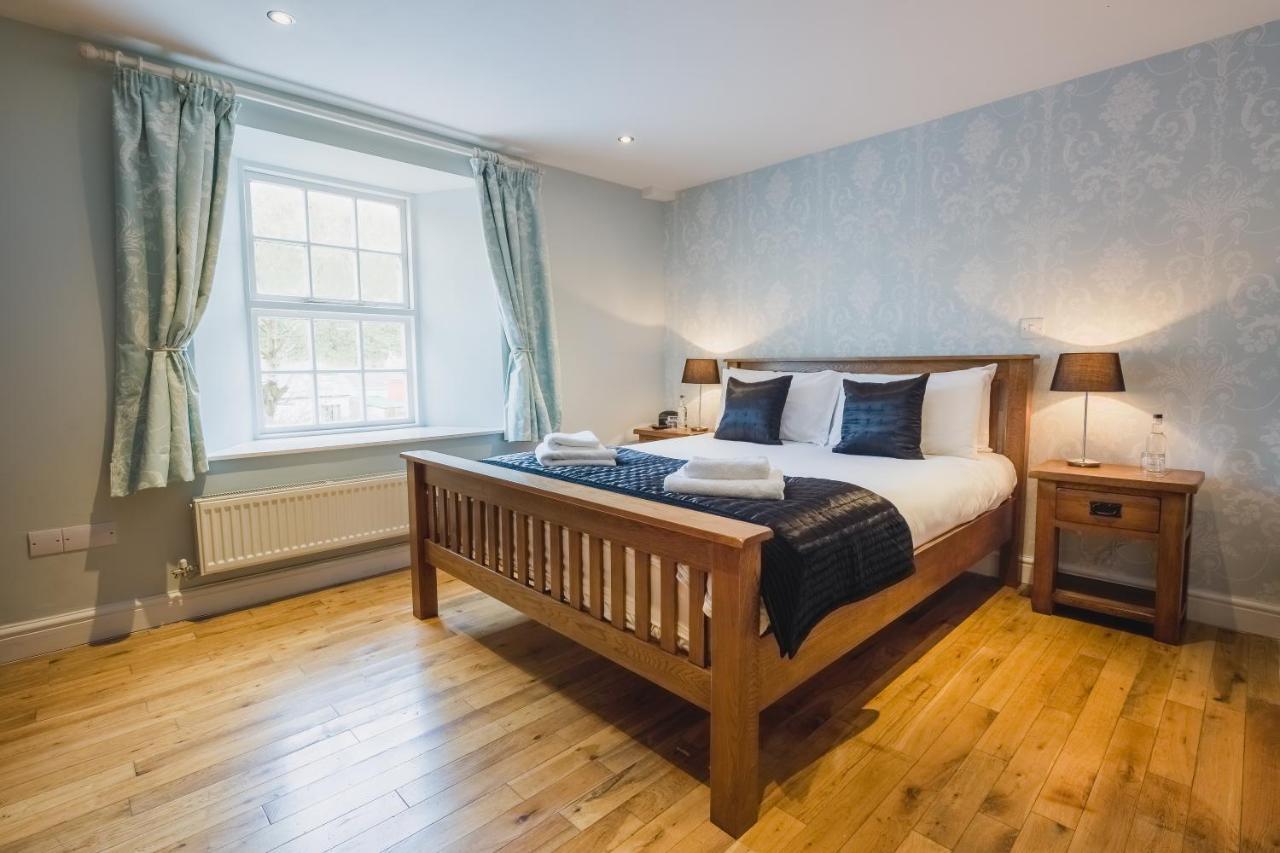 The Cambrian Inn Solva Luaran gambar